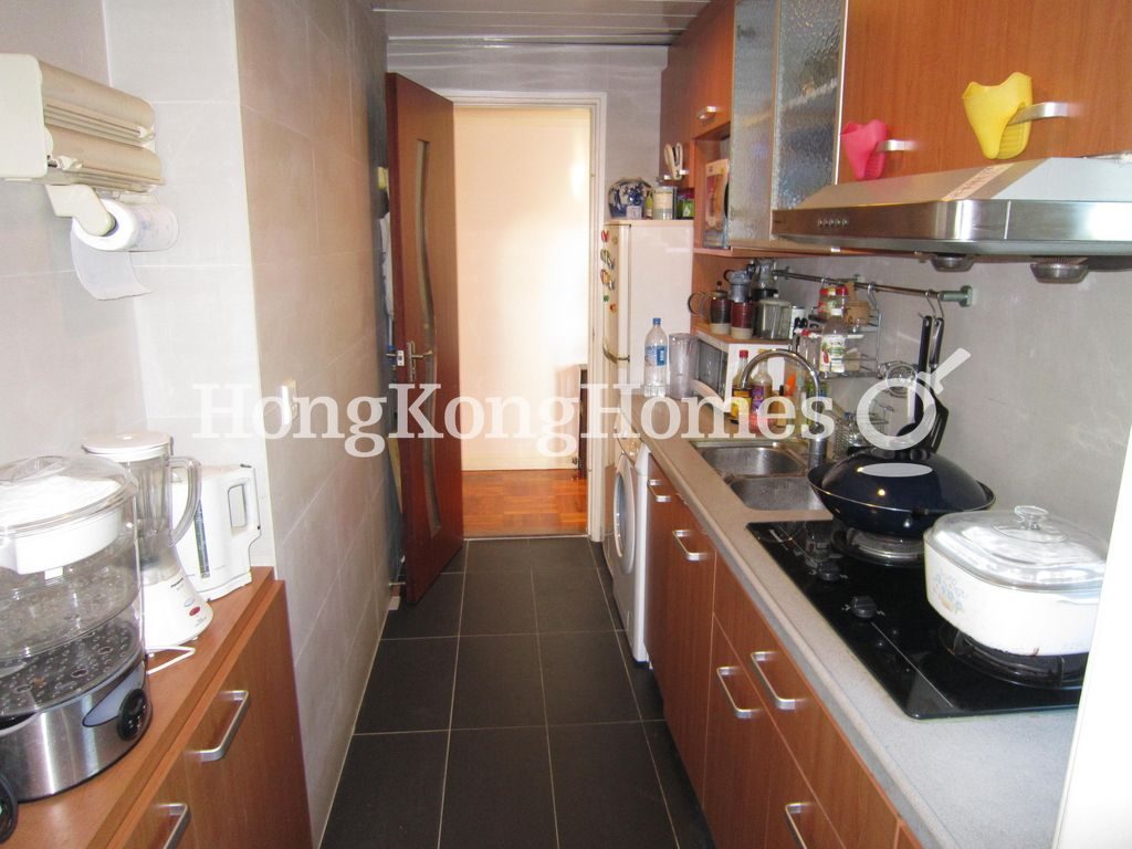 Kitchen — Ying Piu Mansion, Mid-levels West
