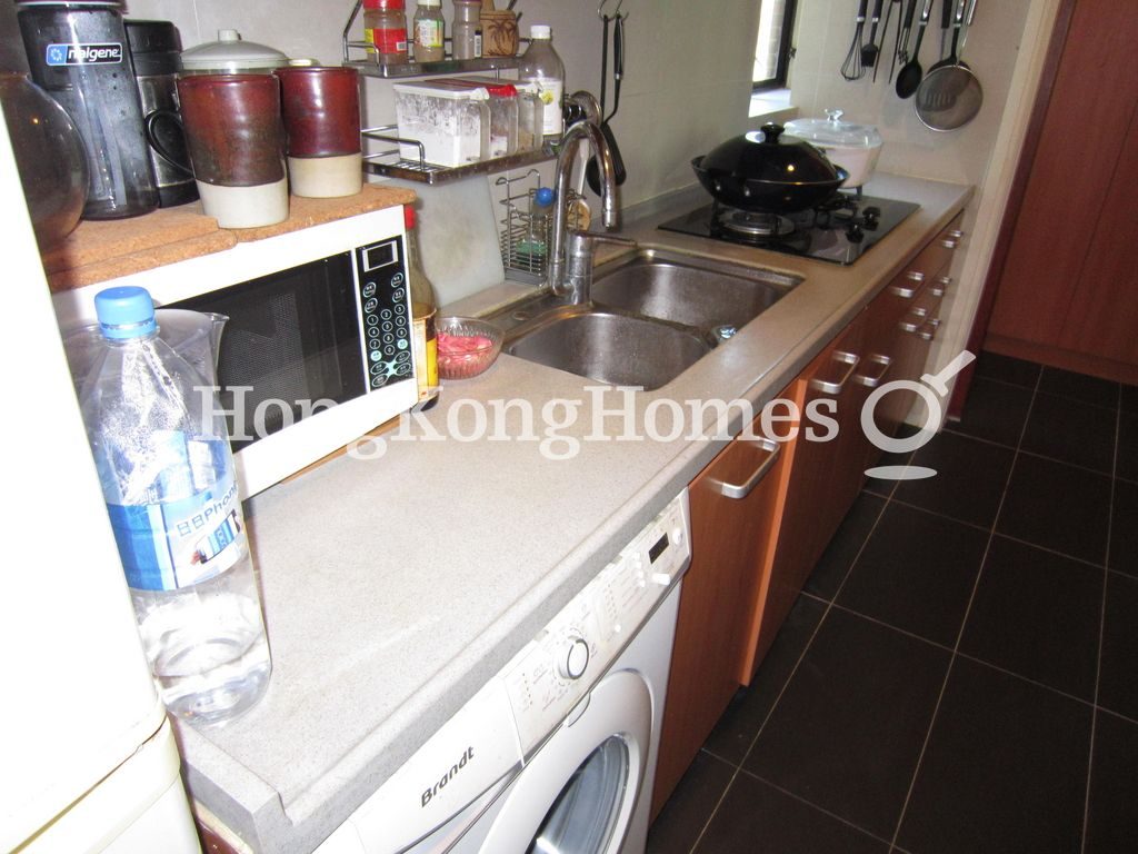 Kitchen — Ying Piu Mansion, Mid-levels West