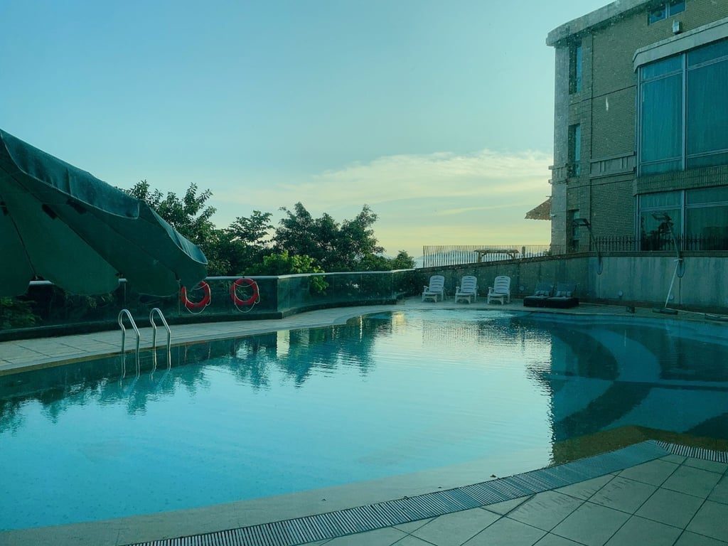 photo 18 — Villas Sorrento, Pok Fu Lam