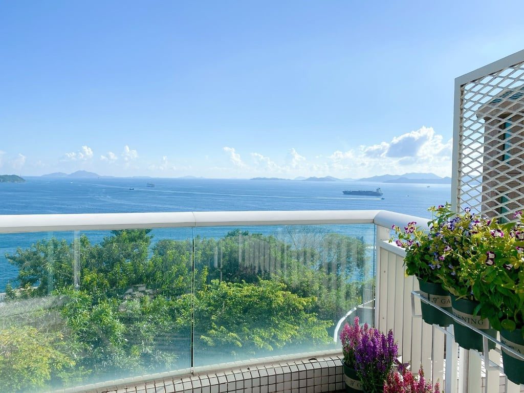 photo 3 — Villas Sorrento, Pok Fu Lam