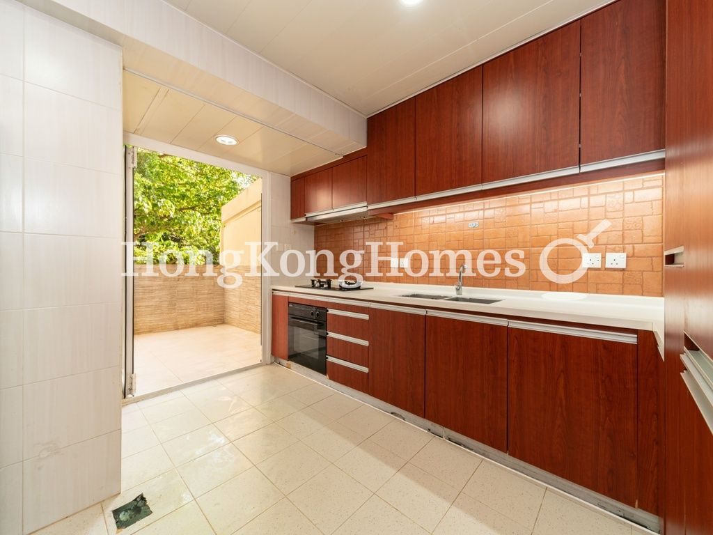 Kitchen — Baguio Villa - Block 26, Pokfulam