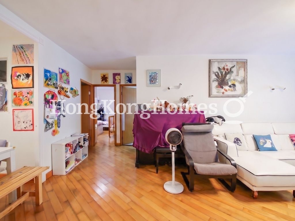 Living and Dining Room — Baguio Villa - Block 27, Pokfulam
