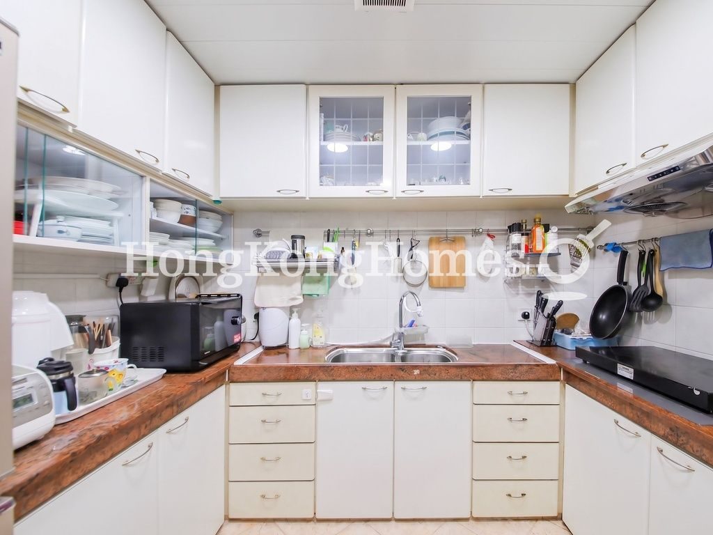 Kitchen — Baguio Villa - Block 27, Pokfulam