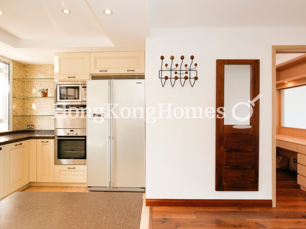 Open kitchen — Casa Bella - Block 06, Clear Water Bay