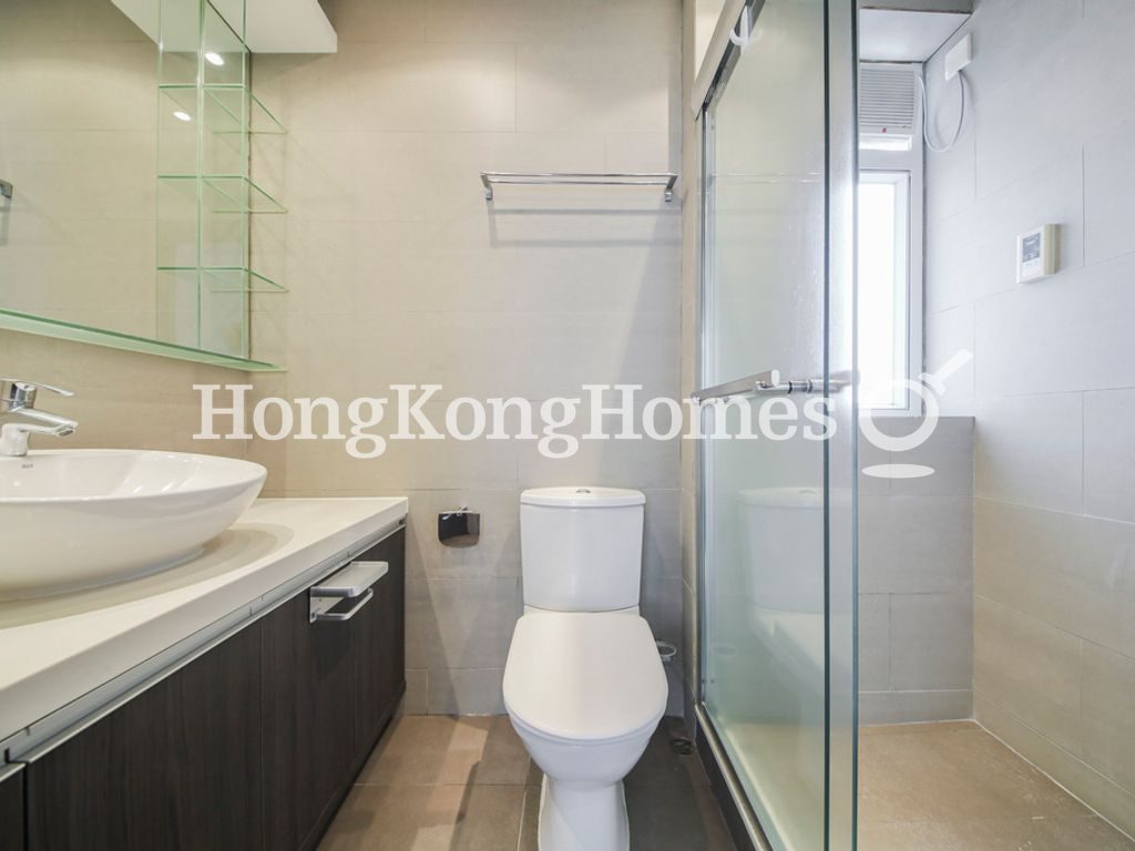 Master Bathroom — Coral Court - Block B & C, North Point Hill