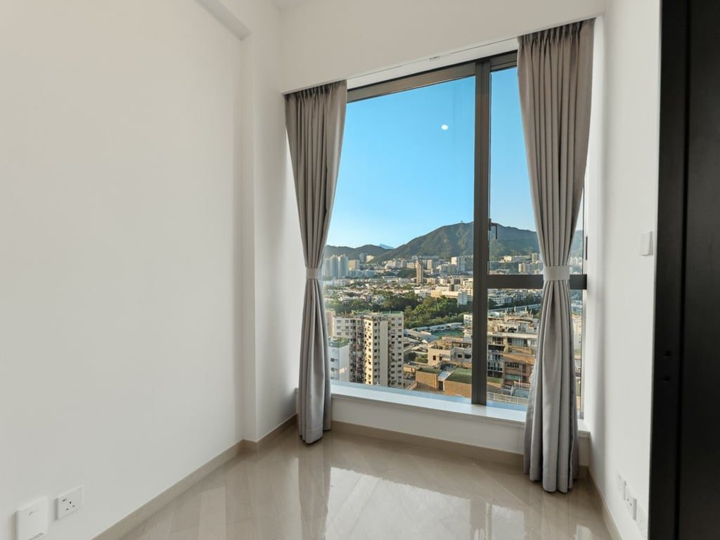 photo 3 — 233 Prince Edward Road West, Ho Man Tin