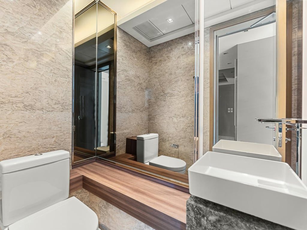 photo 13 — Victoria Harbour Twr 5 | Phase1, North Point
