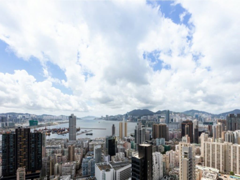 photo 7 — Celestial Heights, Ho Man Tin