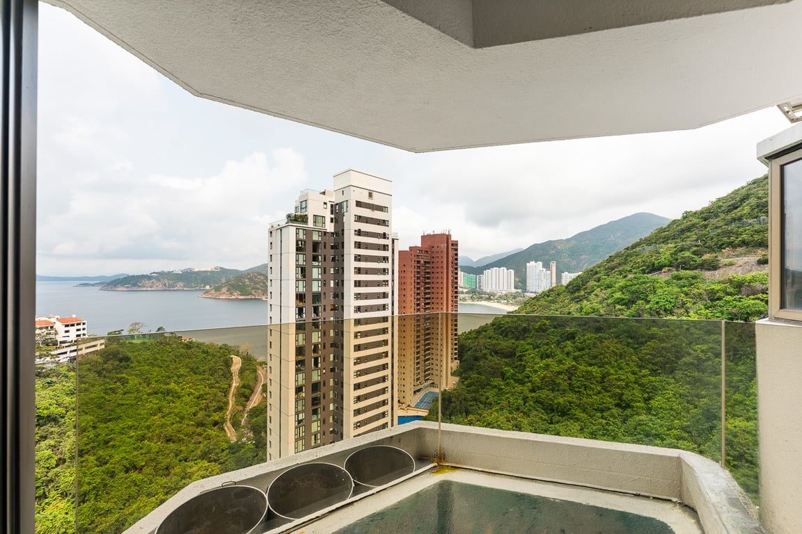 photo 4 — South Bay Towers, South Bay