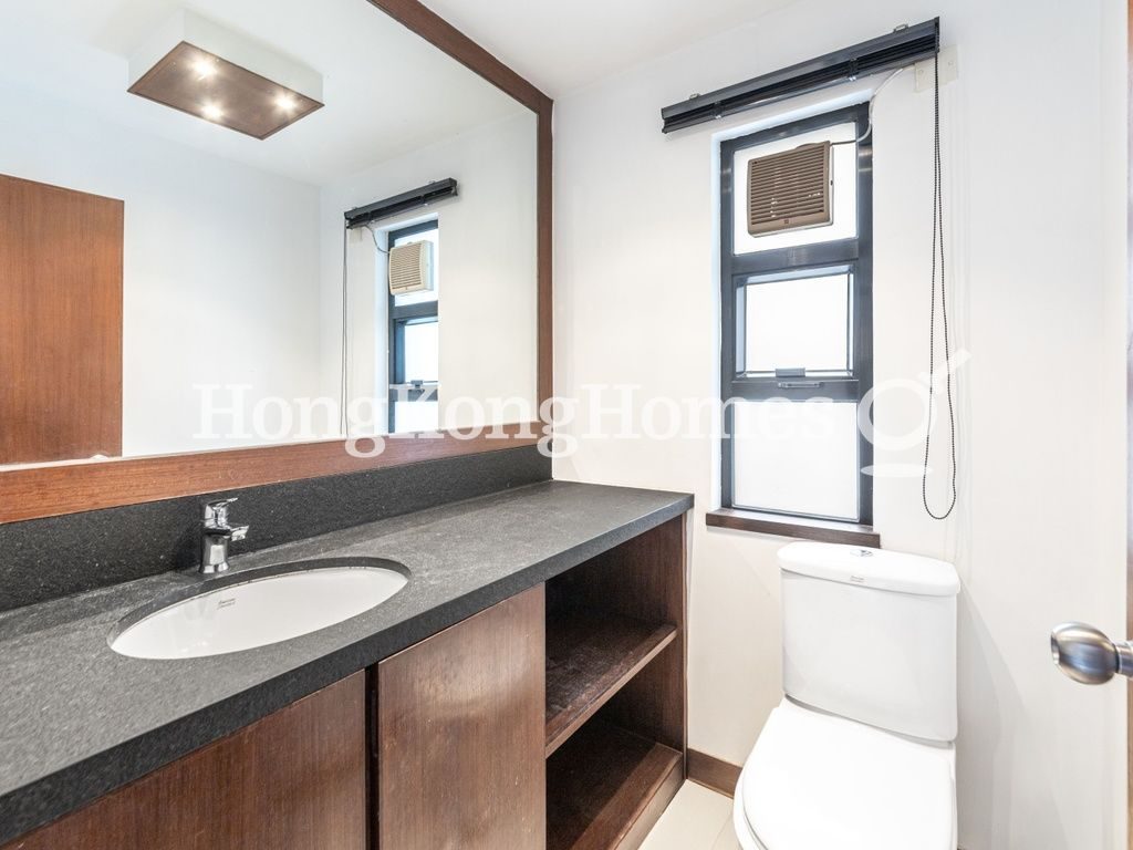 Guest Bathroom — Ho Chung Road, Sai Kung