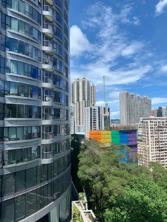 photo 9 — The Floridian Twr 2, Quarry Bay