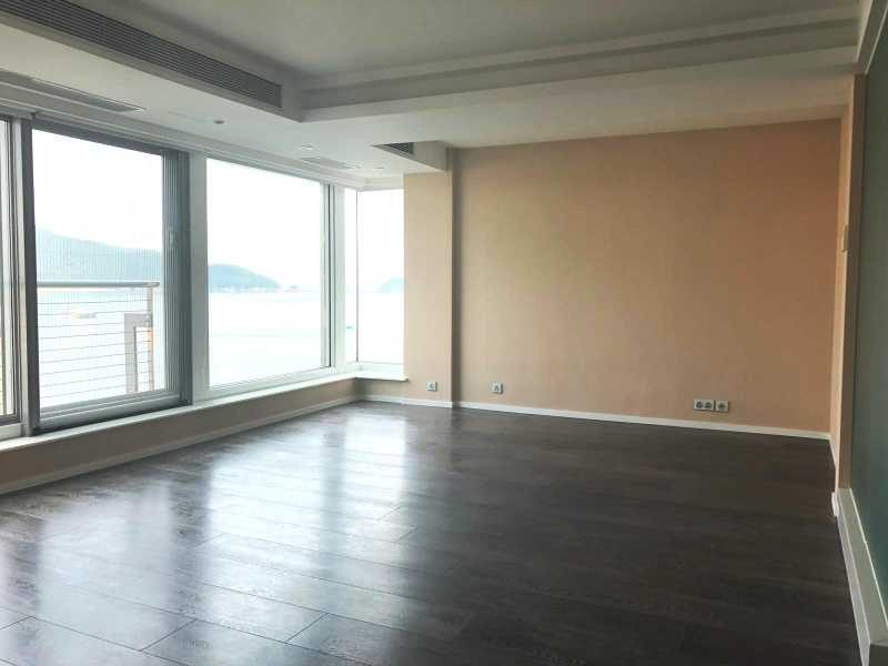 photo 2 — 56 Repulse Bay Road, Repulse Bay