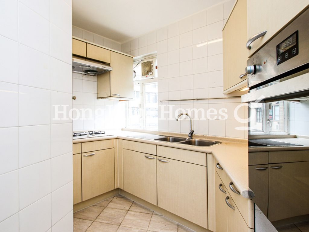 Kitchen — Ronsdale Garden - Block 1, Tai Hang