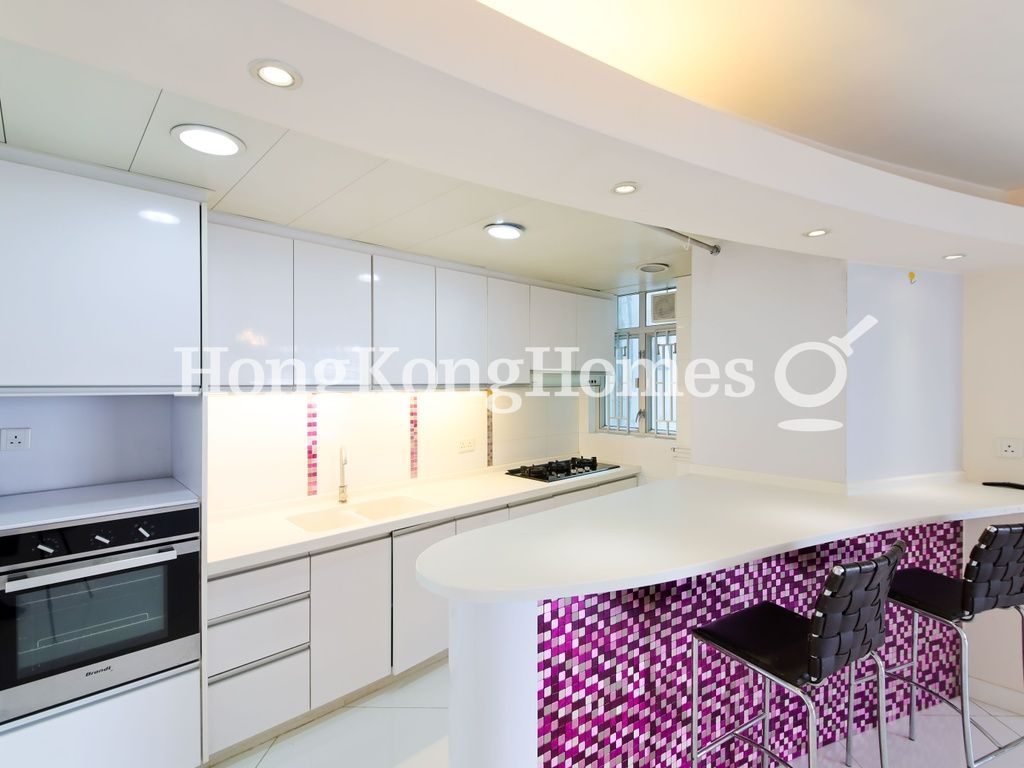 Open Kitchen — Taikoo Shing - Pine Mansion, Taikoo Shing