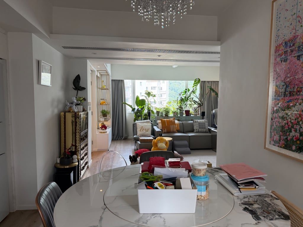 photo 2 — Y.Y. Mansions Blk C, Pok Fu Lam