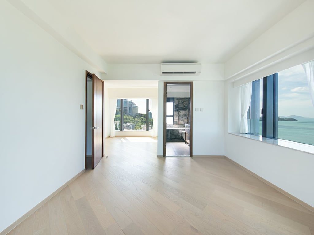 photo 11 — Victoria Coast Blk A, Pok Fu Lam