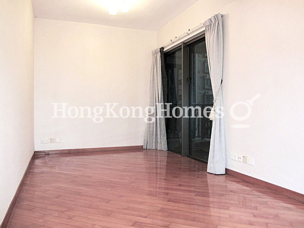 Living and Dining Room — The Zenith - Block 2, Wan Chai