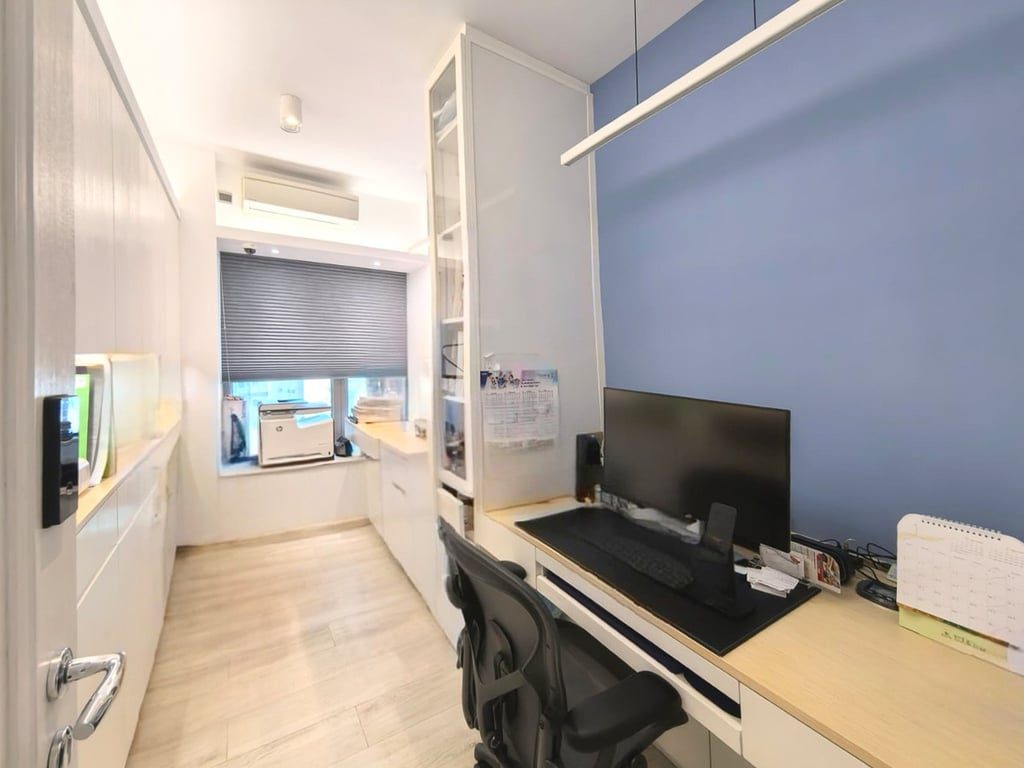 photo 11 — Celestial Heights/Phase 2, Ho Man Tin
