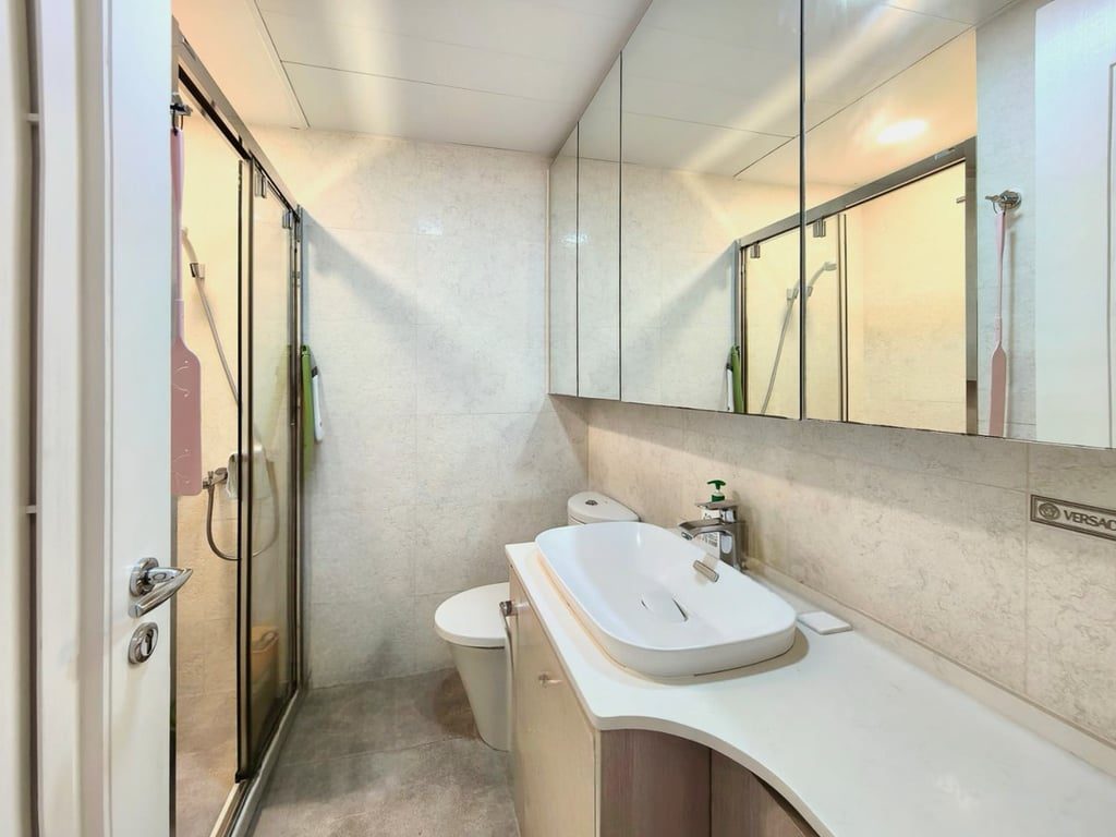 photo 10 — Celestial Heights/Phase 2, Ho Man Tin
