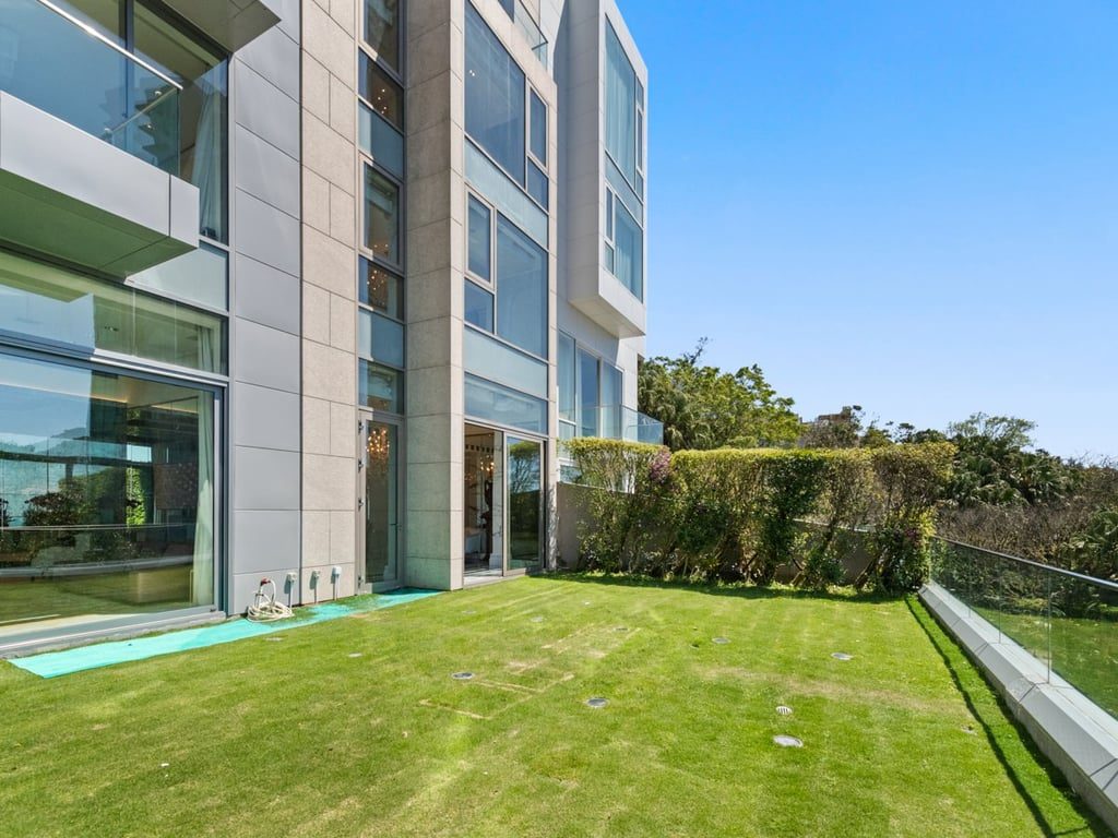3 Plunkett's Road