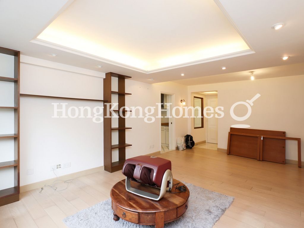 Living and Dining Room — Baguio Villa - Block 21, Pokfulam