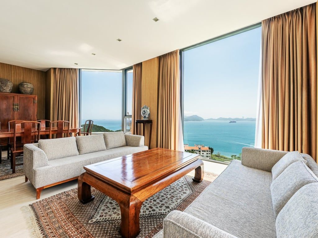 photo 5 — Belgravia, South Bay