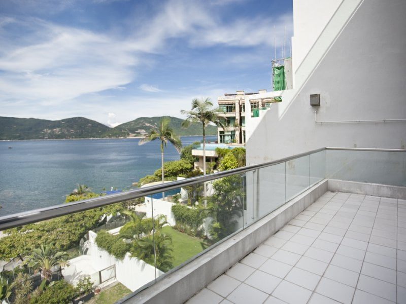 photo 2 — Stanley Crest, Stanley