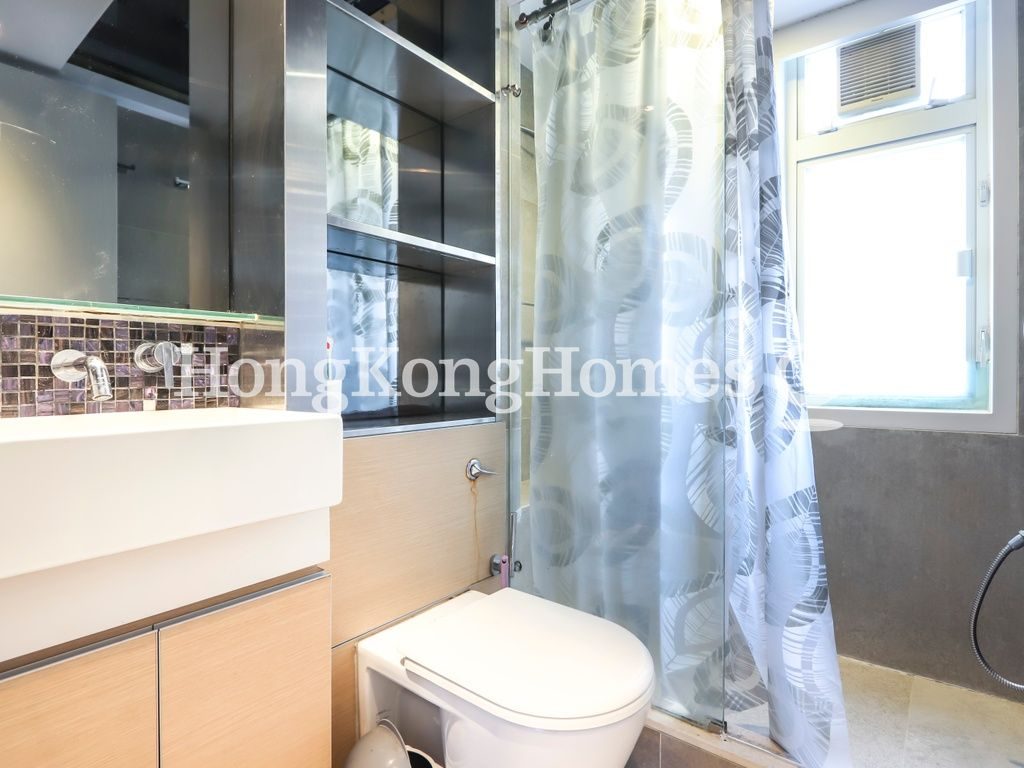Guest Bathroom — CentreStage - Block 01, Central