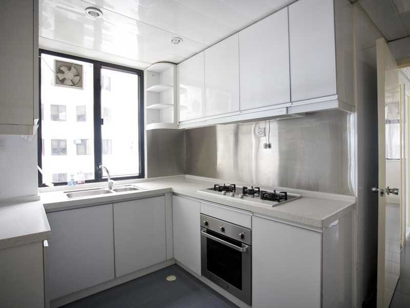 photo 3 — South Bay Towers, South Bay