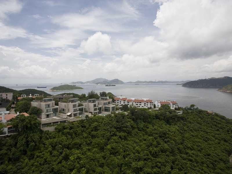 photo 10 — South Bay Towers, South Bay