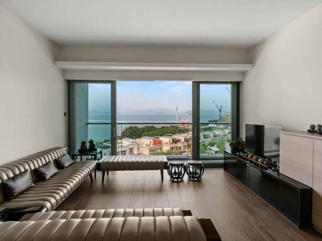 photo 7 — Residence Bel-Air (Phase 1) Twr 8, Pok Fu Lam