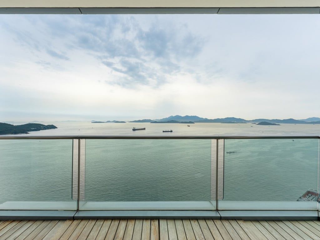 photo 5 — Residence Bel-Air South Towers (Phase 2) Twr 6, Pok Fu Lam