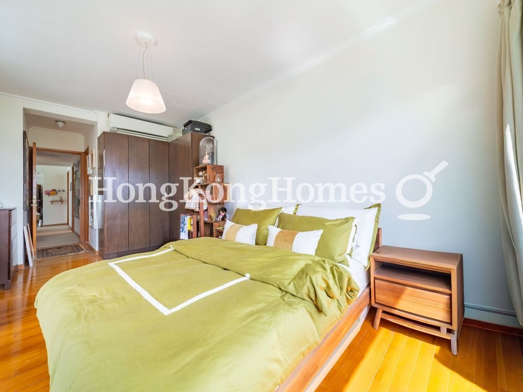 Master Bedroom — Monte Vista - Block 07, Ma On Shan