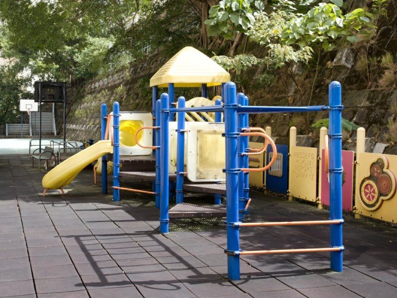 photo 9 — Realty Gardens, Mid Levels Central