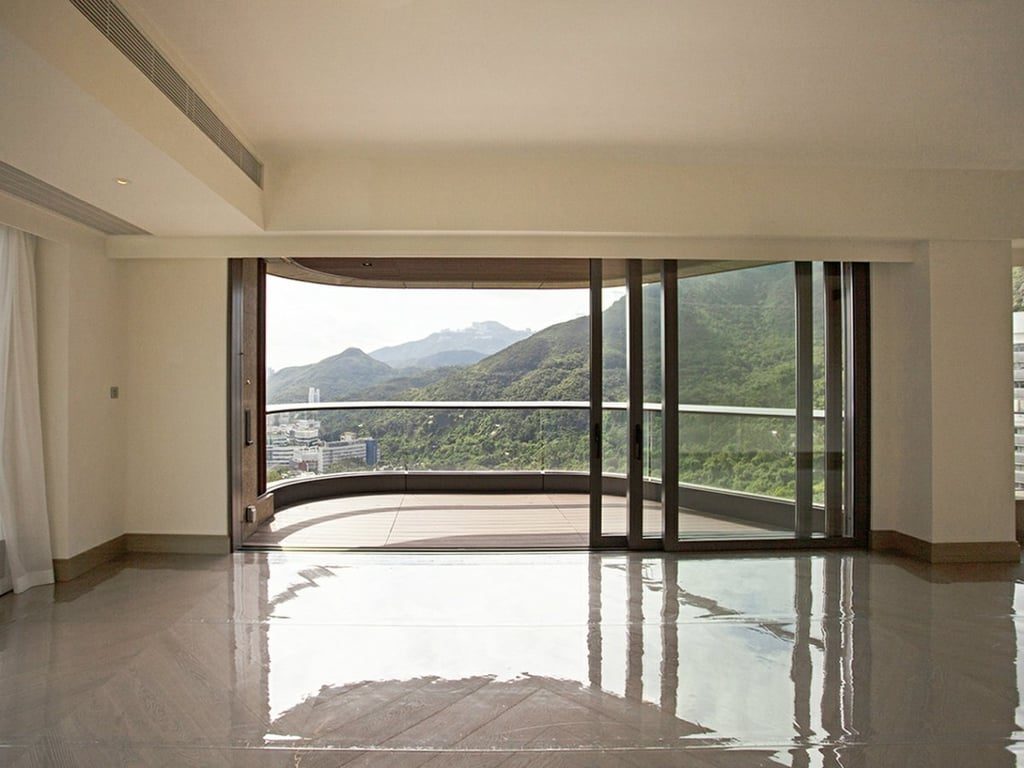 photo 2 — 8 Deep Water Bay Drive, Deep Water Bay