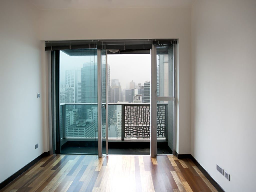 photo 3 — J Residence, Wan Chai