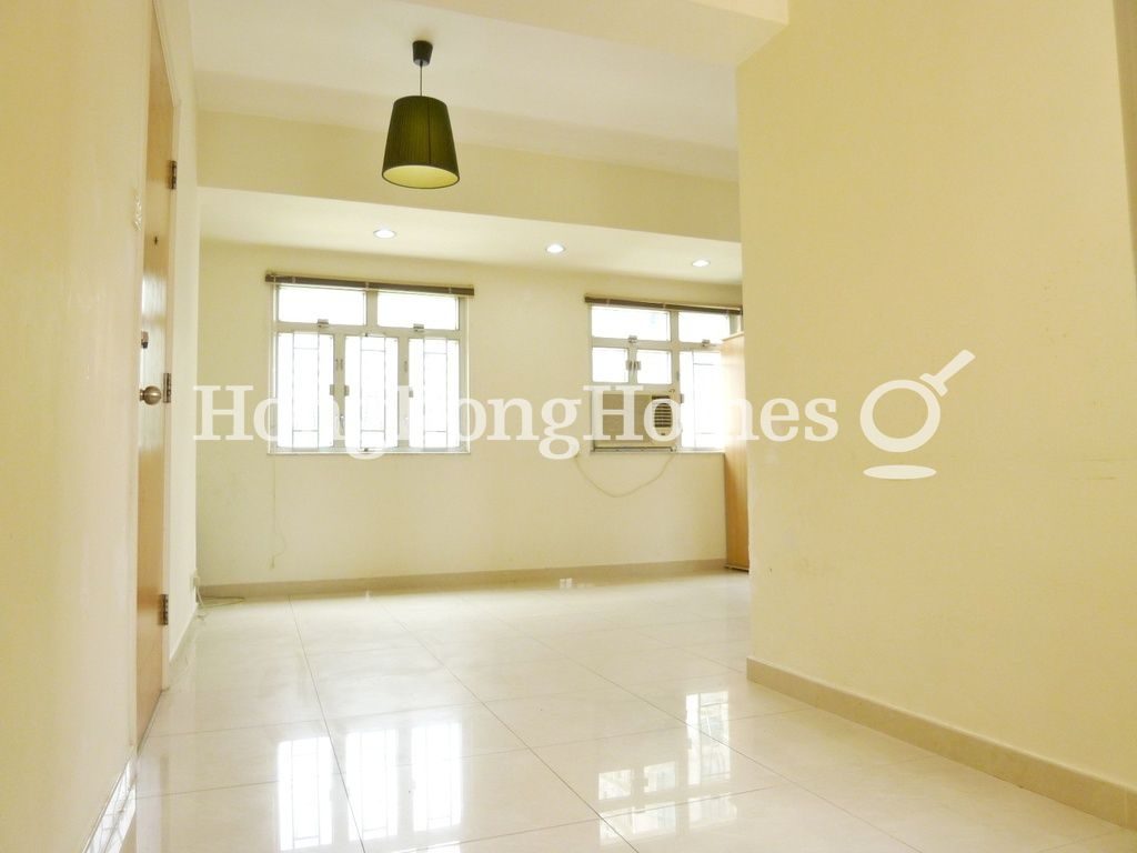 Living and Dining Room — Sun Ying Mansion, North Point