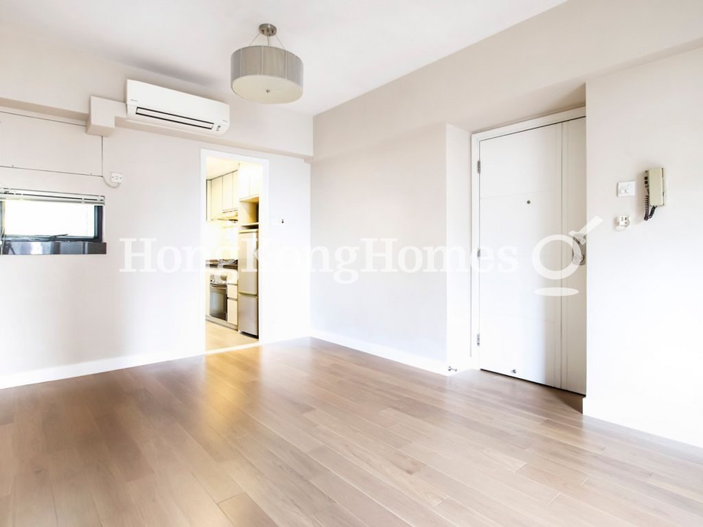 Living and Dining Room — Vantage Park - Block 02, Mid-levels West