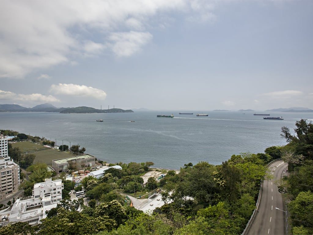 photo 3 — Bayview Court, Pok Fu Lam
