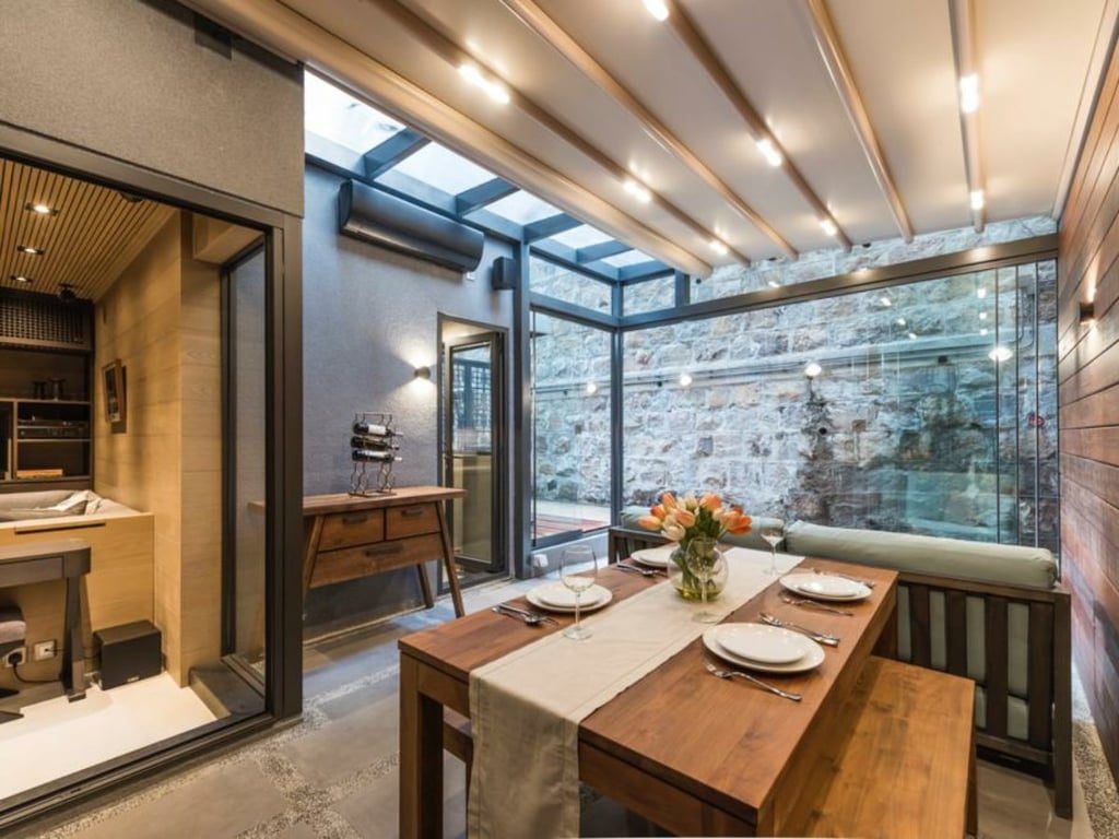 photo 2 — Bonito Casa, Soho