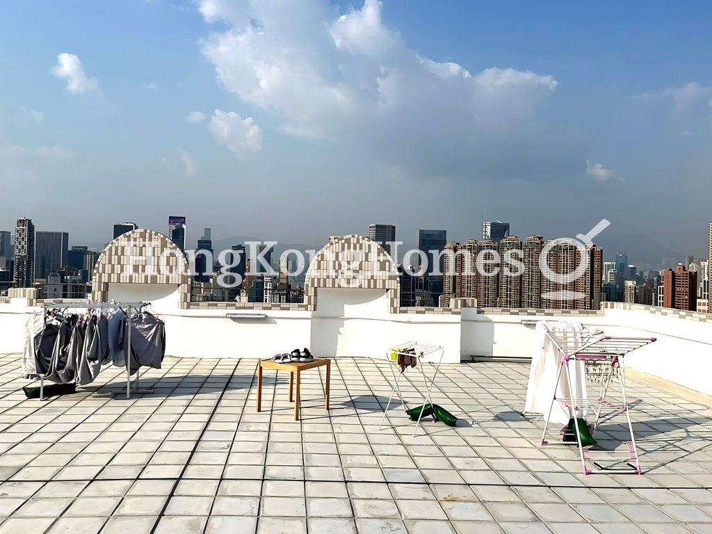 Private Roof Terrace — Crescent Heights, Mid-levels East