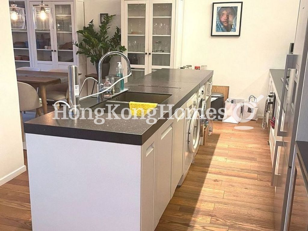 Open Kitchen — Kent Mansion, North Point