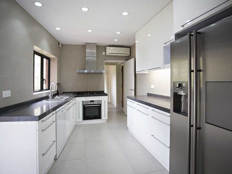 photo 4 — Ruby Court, South Bay