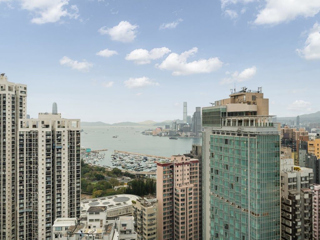 photo 2 — The Pavilia Hill, Tin Hau