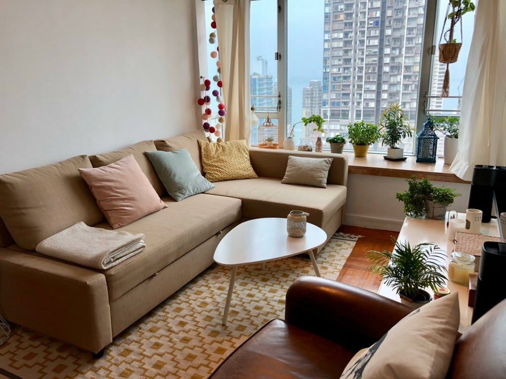 photo 3 — Ying Wa Court, Sai Ying Pun