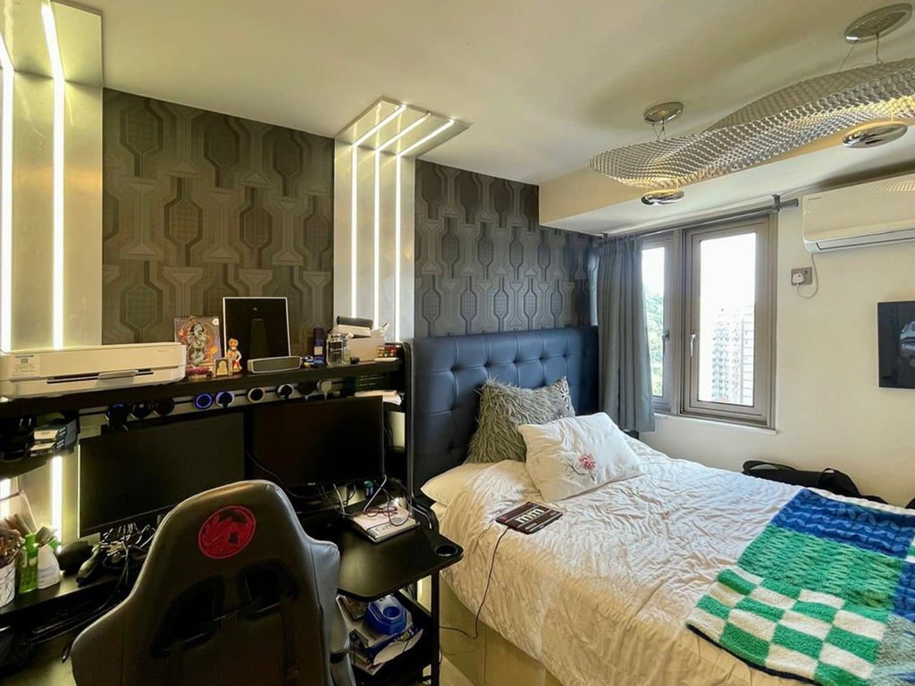 photo 7 — Baguio Villa, Pok Fu Lam