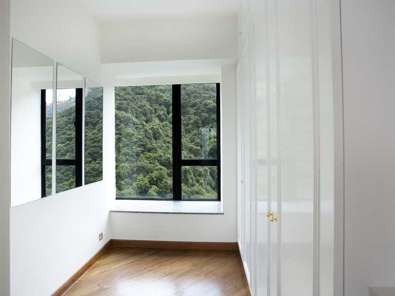 photo 9 — The Harbourview, Mid Levels Central