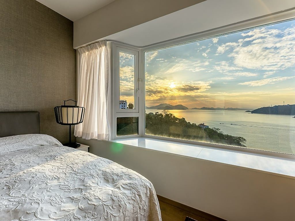 photo 12 — Ruby Court, South Bay