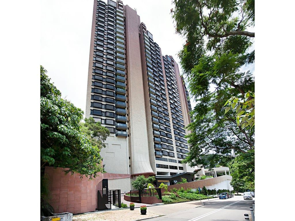 photo 18 — Ruby Court, South Bay