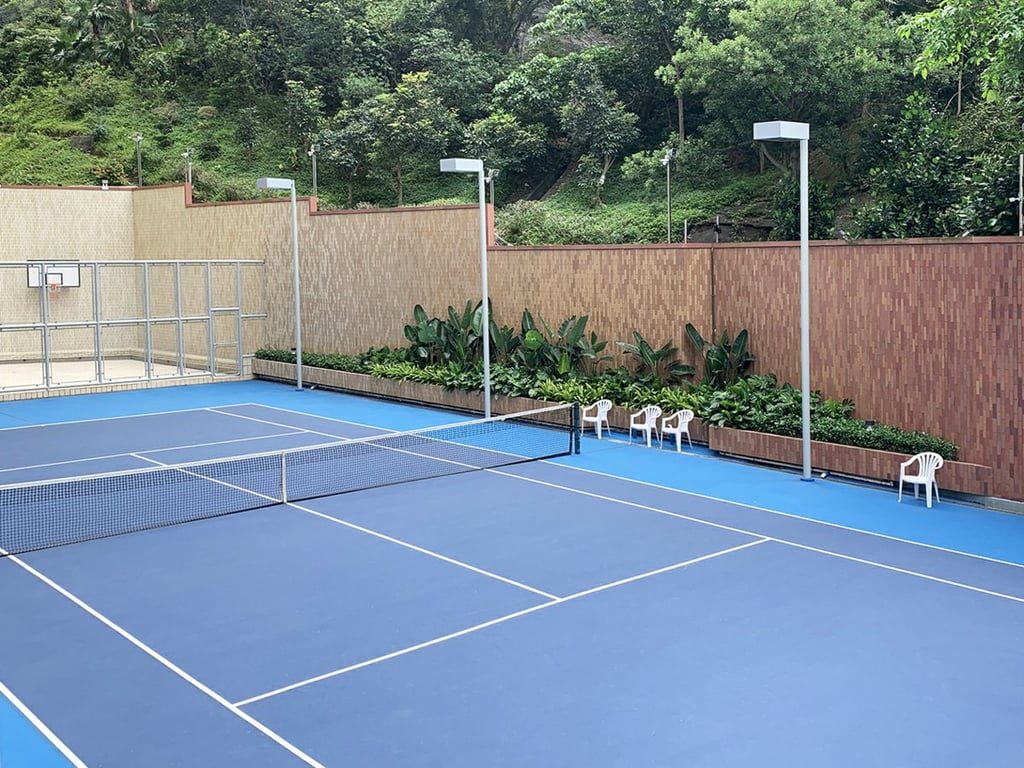 photo 19 — Ruby Court, South Bay